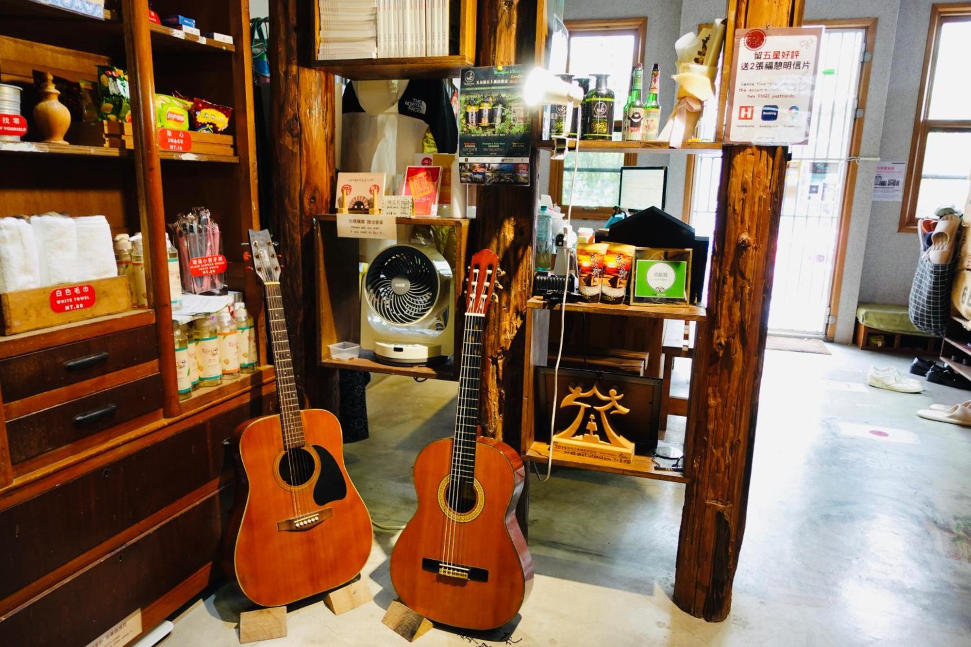 Fuqi Hostel - Heping Tainan Zewnętrze zdjęcie